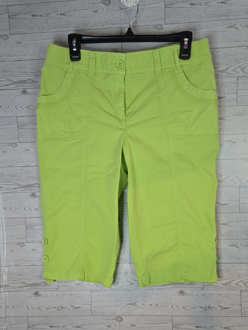 Chico's Lime Green Cropped Capri Pants Sz 1